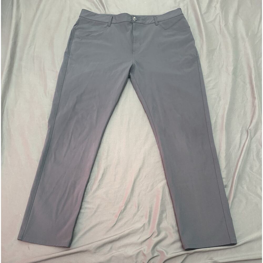 Vuori Meta Pants Men’s 36x29 Gray Performance Stretch Athletic Chino